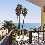 La Terrazza Sul Mare ベッド・アンド・ブレックファスト アヴォラ