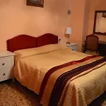 ベッド・アンド・ブレックファスト La Terrazza Sul Mare 4*