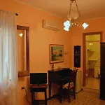 ベッド・アンド・ブレックファスト La Terrazza Sul Mare 4*