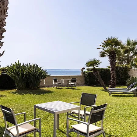 Frühstückspension La Terrazza Sul Mare 4*
