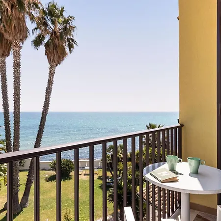 Frühstückspension La Terrazza Sul Mare 4*