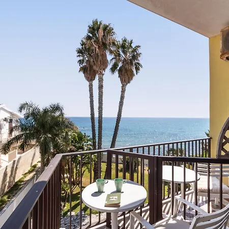 La Terrazza Sul Mare Отель типа 