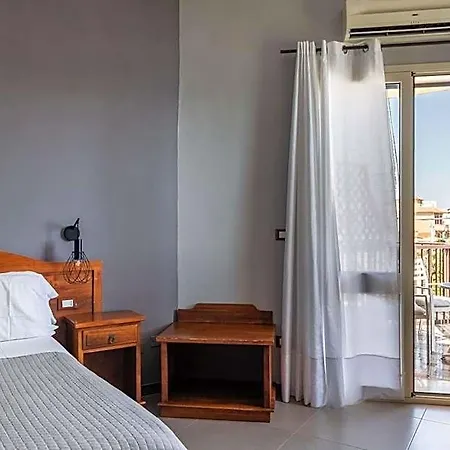 לינה וארוחת בוקר La Terrazza Sul Mare