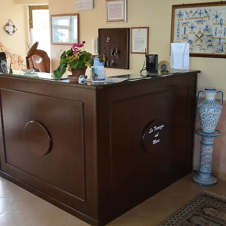 Bed & Breakfast La Terrazza Sul Mare 3*