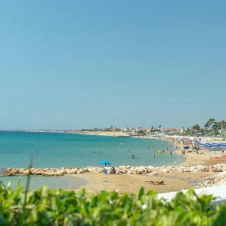 La Terrazza Sul Mare Bed & Breakfast 3*